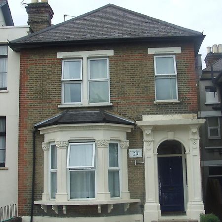 Cedars House Hotel Croydon Luaran gambar