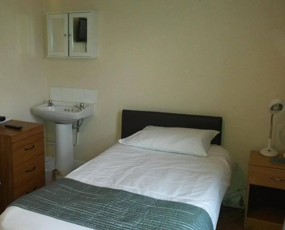 Cedars House Hotel Croydon Luaran gambar